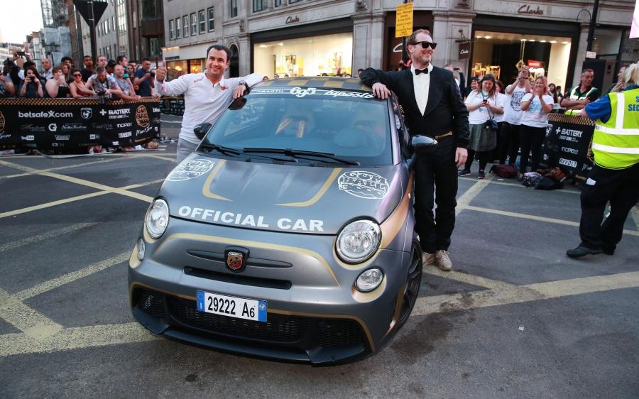  Abarth 695 Biposto Gumball 3000 2014 года  (фото 9 из 12)
